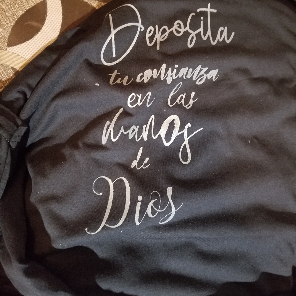T-shirts - Picture 2 of 11